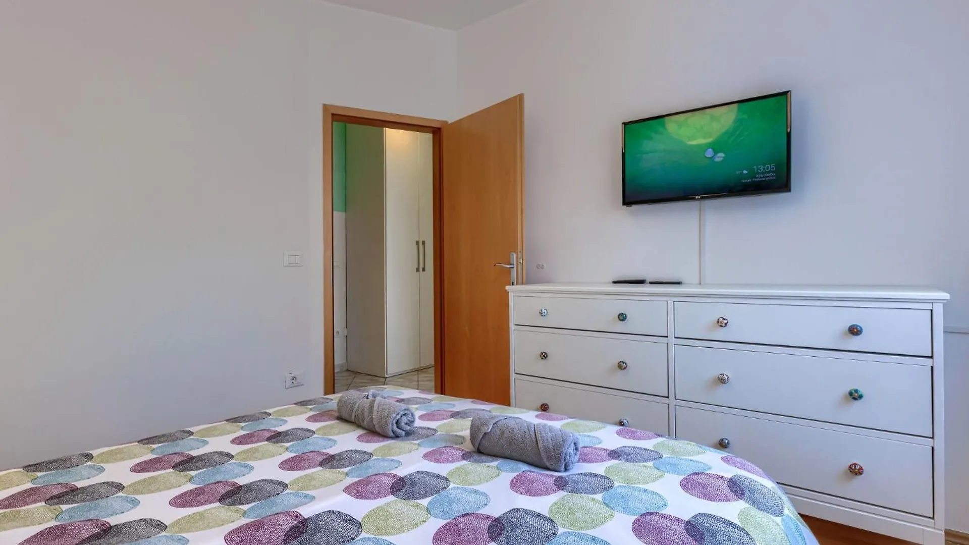 Apartment Apartmani Amaii-2 By Interhome كاريغادور